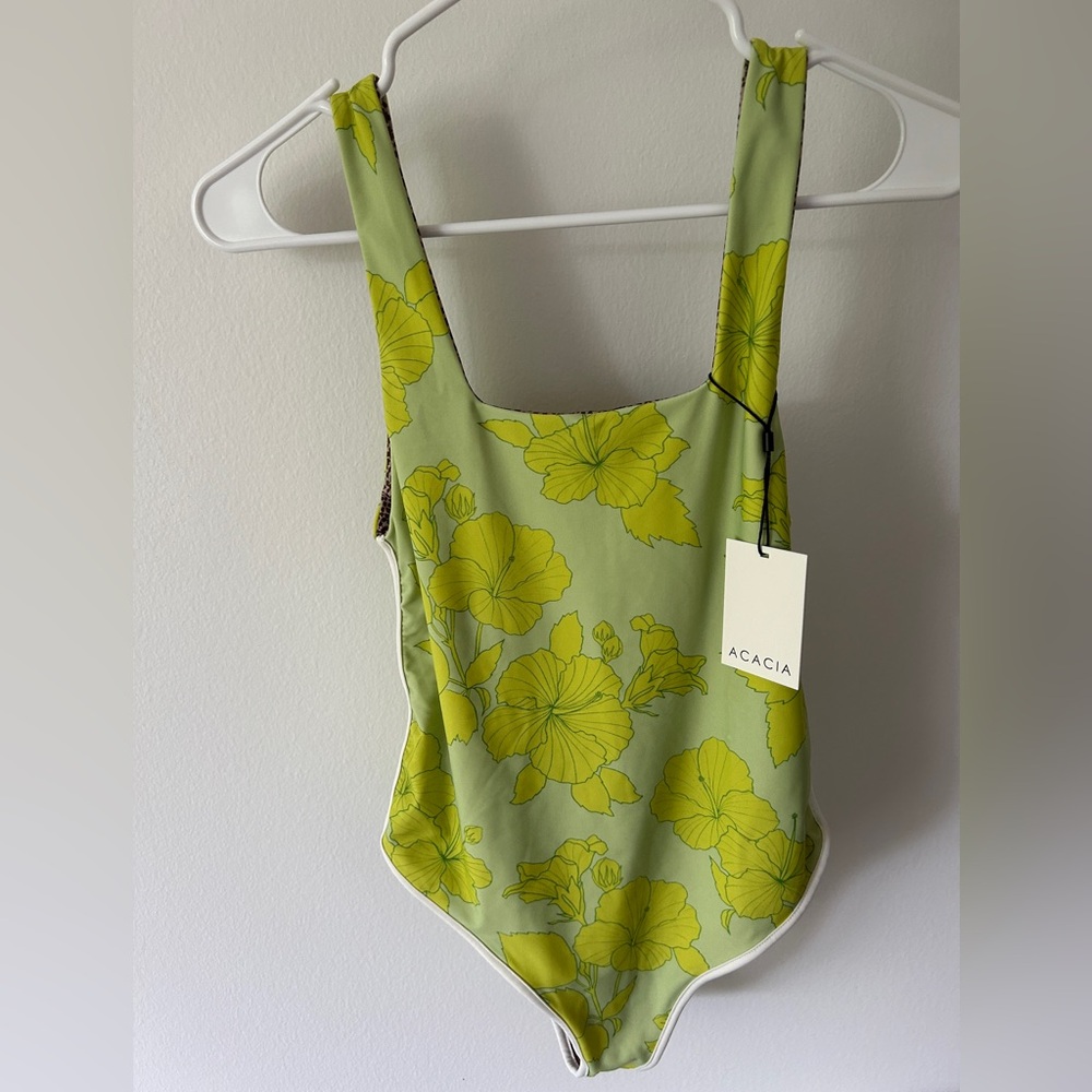 Acacia Joey Piped One Piece in Lena